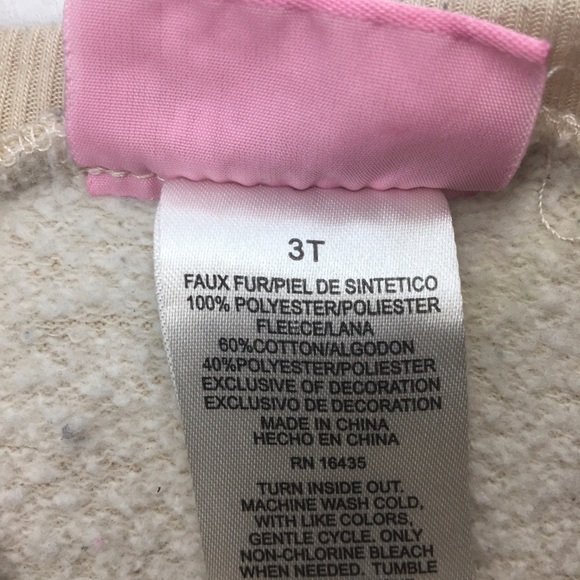 Bears and Bows - Picture 2 of 3